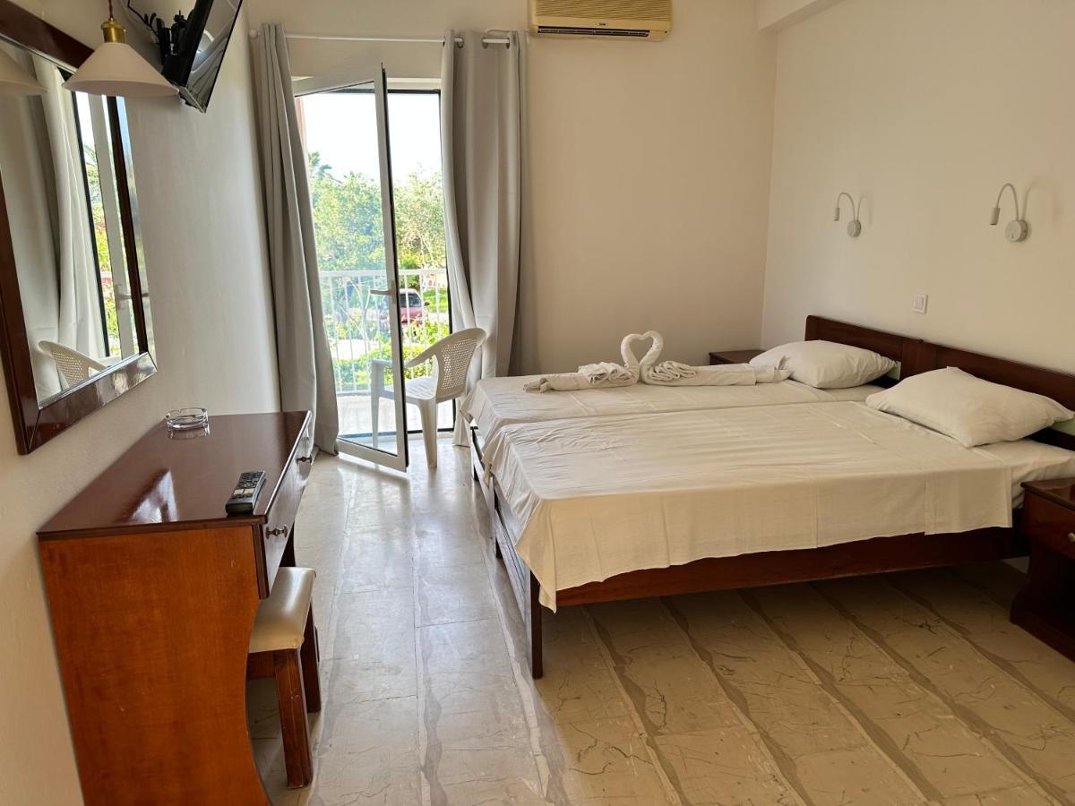 Aggelos Family Hotel Moraitika Dış mekan fotoğraf