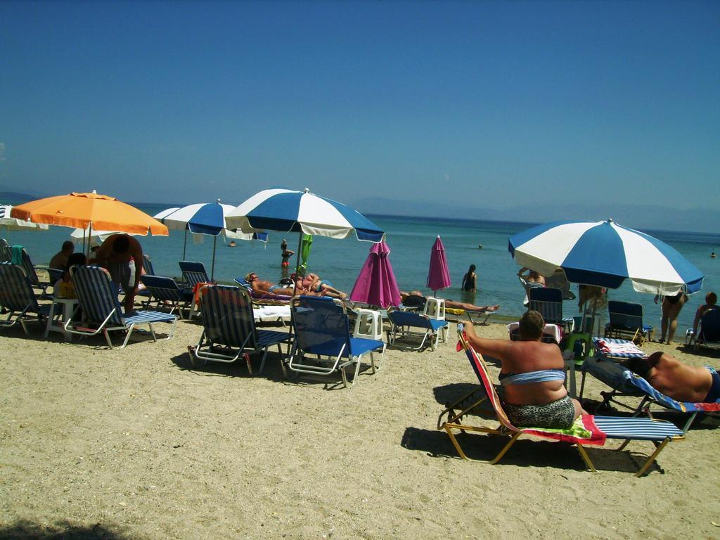 Aggelos Family Hotel Moraitika Dış mekan fotoğraf
