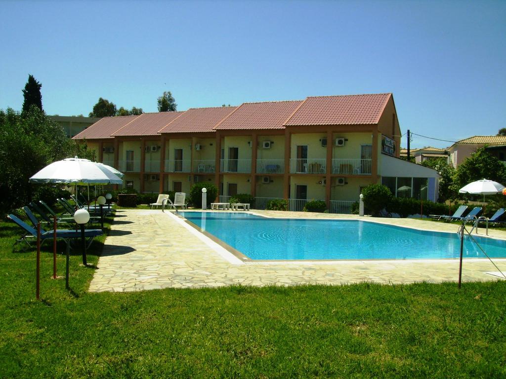 Aggelos Family Hotel Moraitika Dış mekan fotoğraf