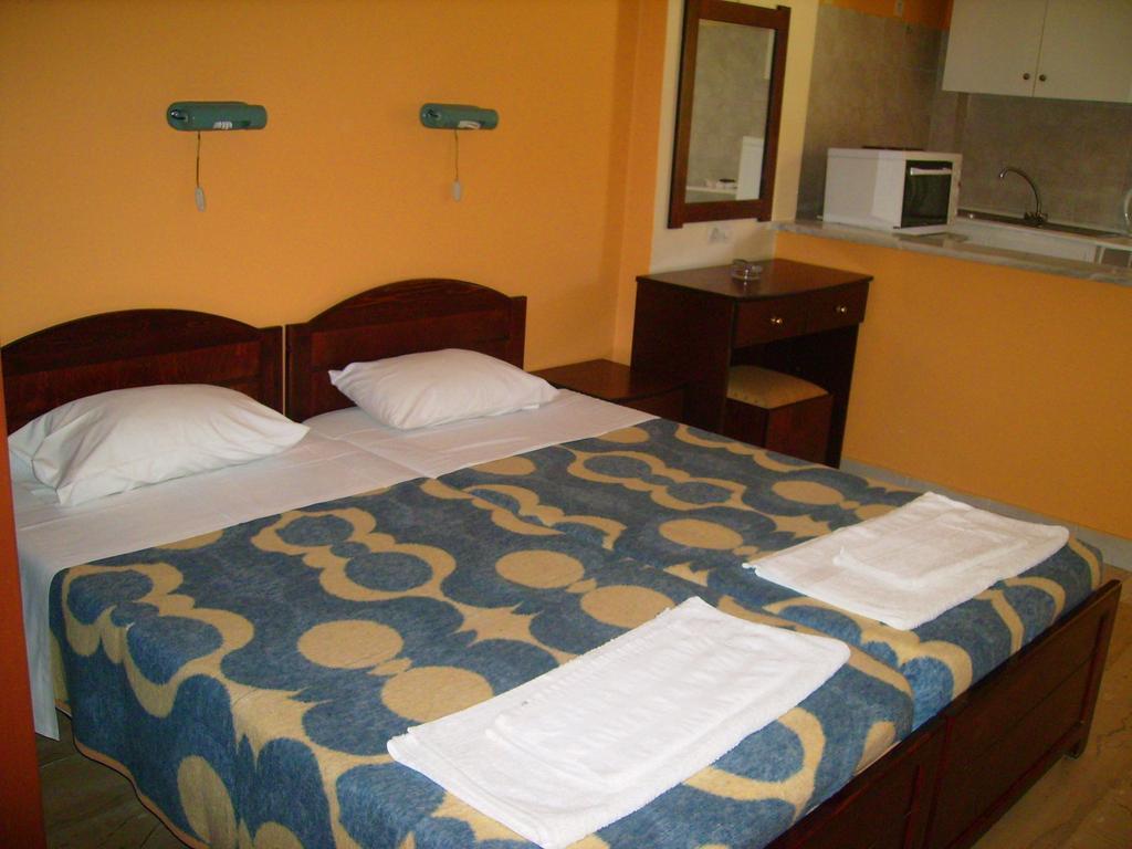 Aggelos Family Hotel Moraitika Dış mekan fotoğraf