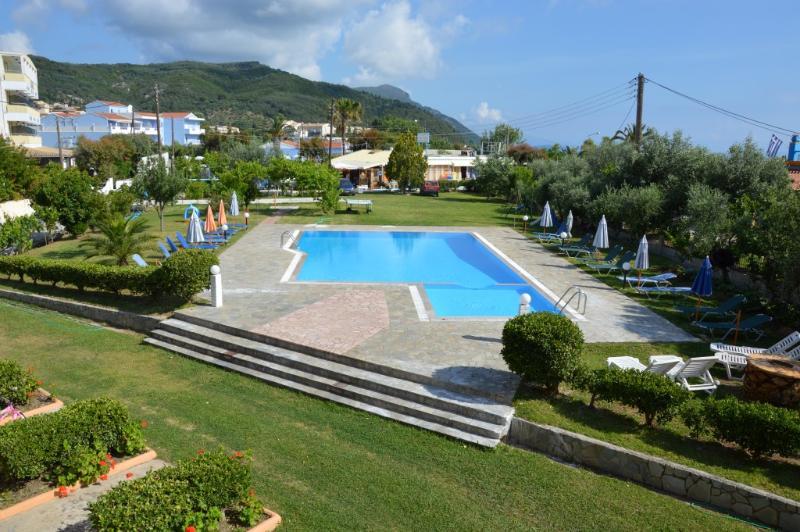 Aggelos Family Hotel Moraitika Dış mekan fotoğraf